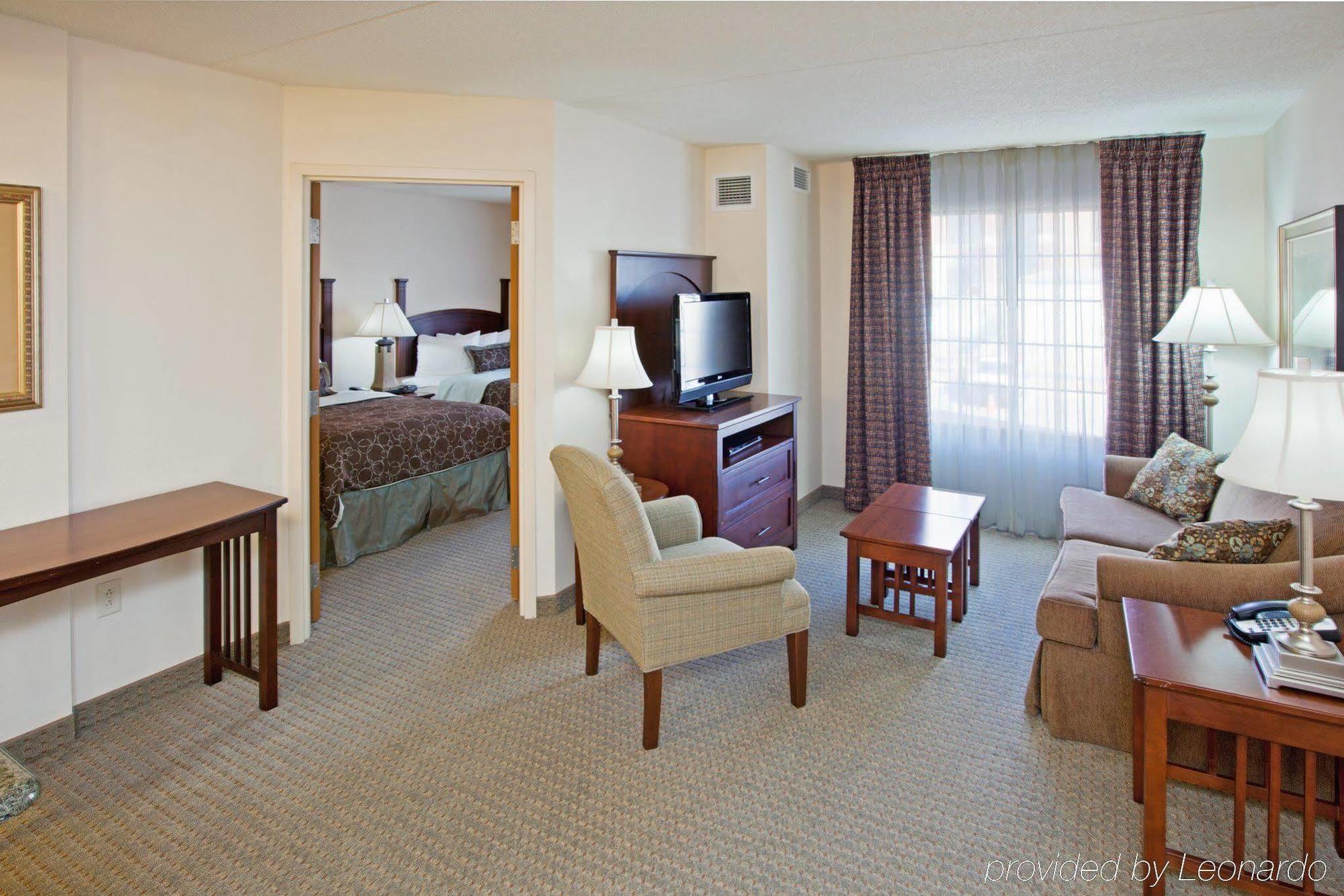 Staybridge Suites Indianapolis Downtown-Convention Center By Ihg Oda fotoğraf
