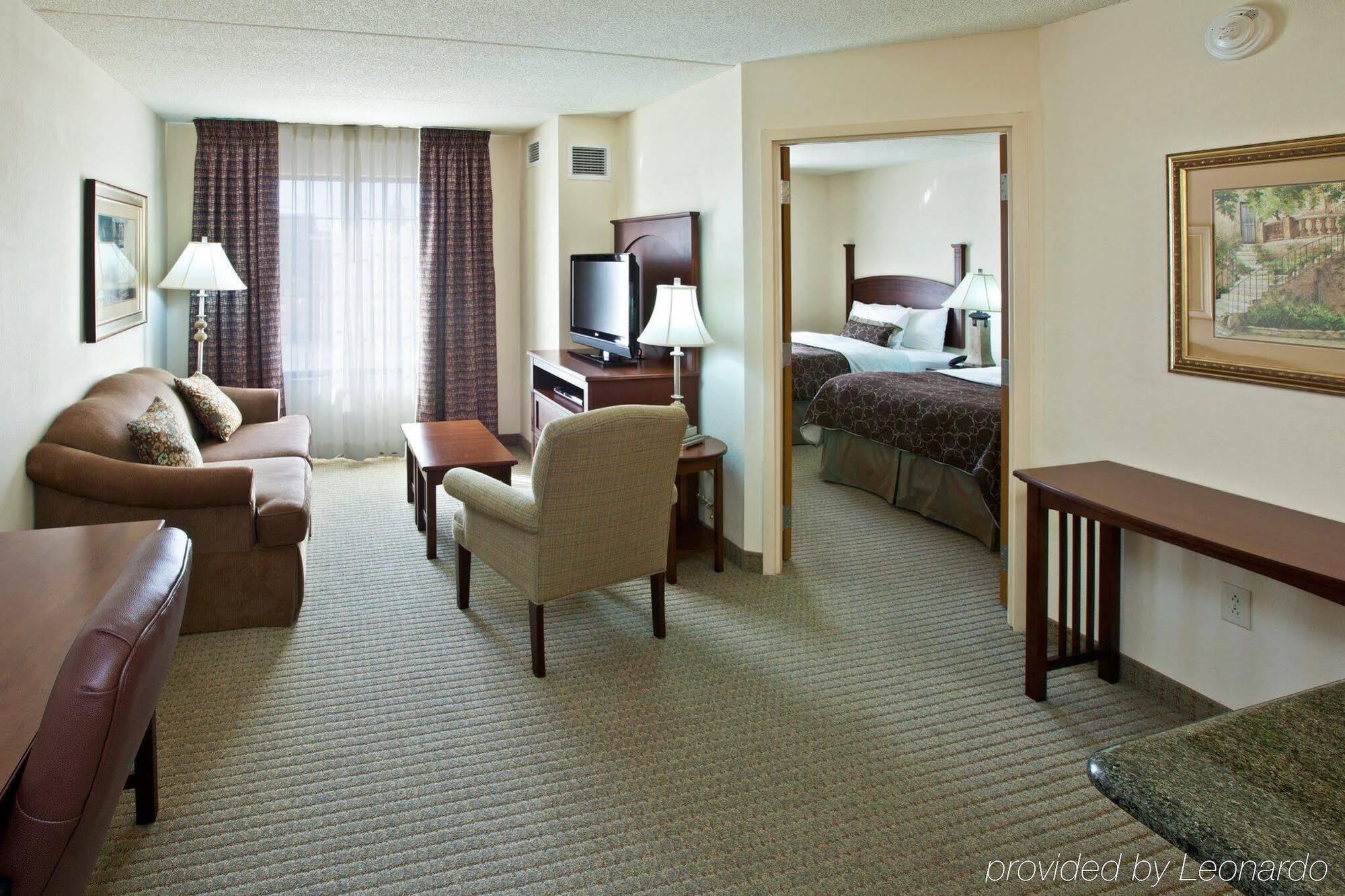 Staybridge Suites Indianapolis Downtown-Convention Center By Ihg Dış mekan fotoğraf